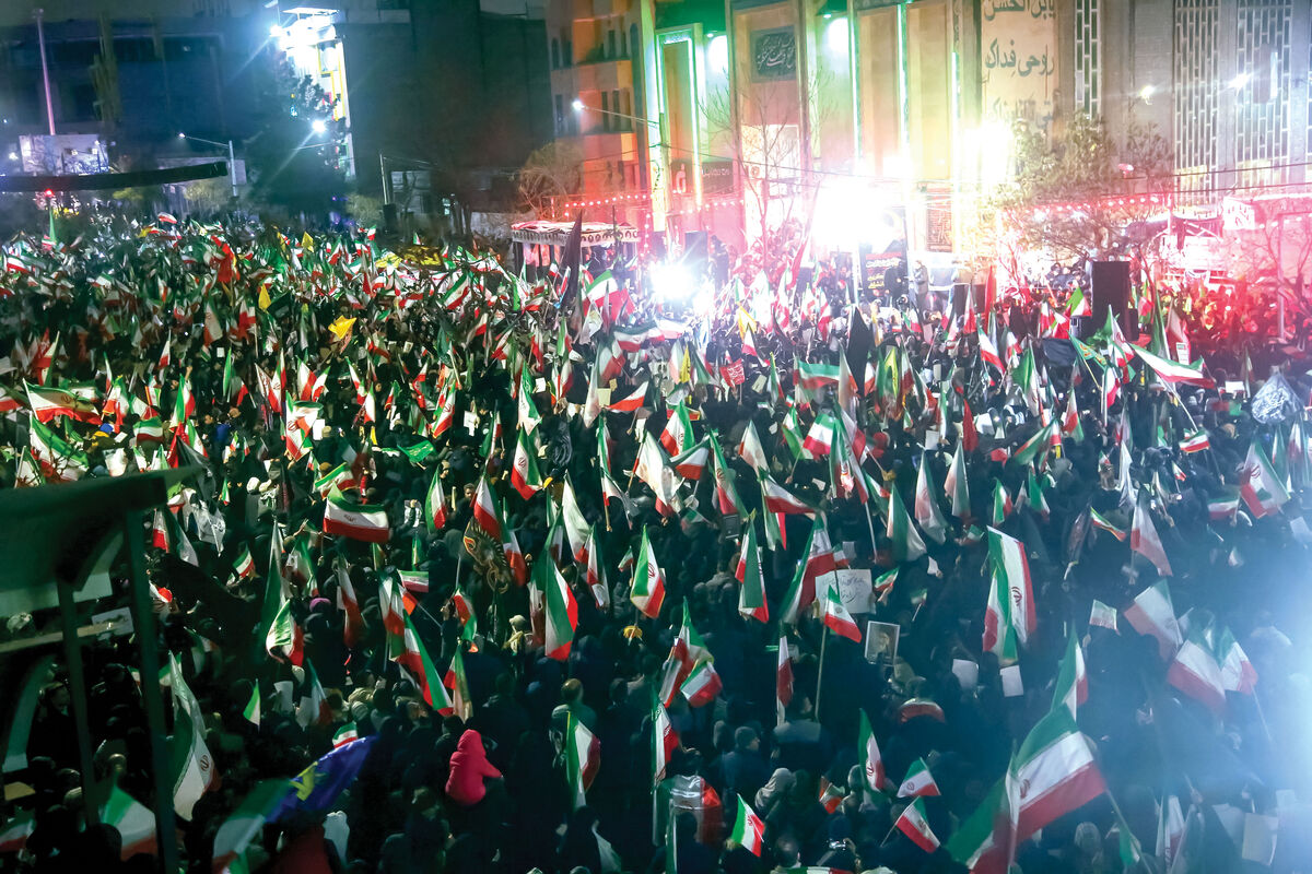 دومین شهر بزرگ ایران در تصرف وطن‌پرستان
