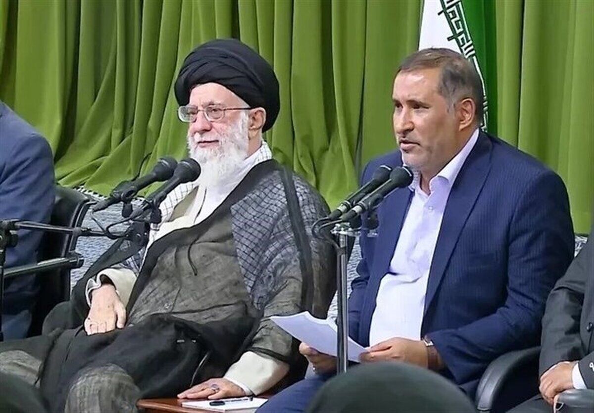 شگفتی شاعران از دانش و ادب رهبر شهید