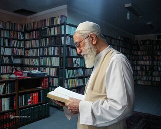 بازخوانی نوشته رهبر شهید در بازدید از بنای کتابخانه آستان قدس