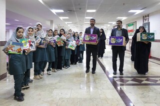 اهدای ۲۵۰۰ جلد کتاب در طرح «آفتاب مهربانی» آستان قدس رضوی