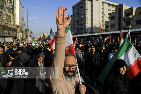 گزارش تصویری | بیعت مردم تهران با سومین رهبر انقلاب