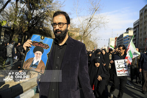 گزارش تصویری | بیعت مردم تهران با سومین رهبر انقلاب