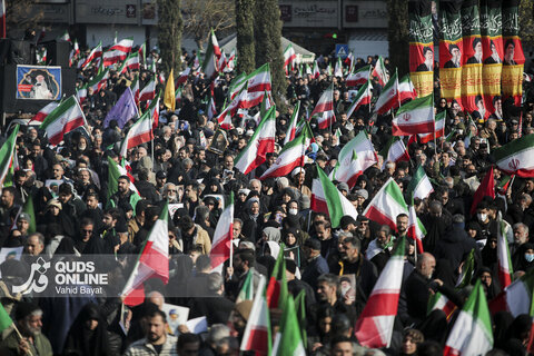 گزارش تصویری | بیعت مردم تهران با سومین رهبر انقلاب