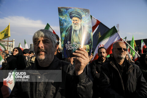 گزارش تصویری | بیعت مردم تهران با سومین رهبر انقلاب