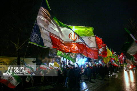 نهمین شب حضورمردم مشهد در خونخواهی امام شهید یکشنبه 18 اسفند 1404