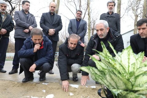 دیدار معاون صدای رسانه ملی با خانواده شهید صدرا ردایی