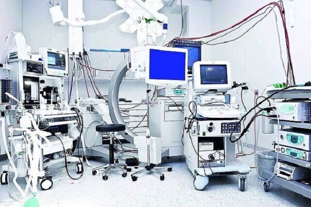 آغاز اجرای طرح توزیع متمرکز اقلام حیاتی تجهیزات پزشکی از ۸ اردیبهشت