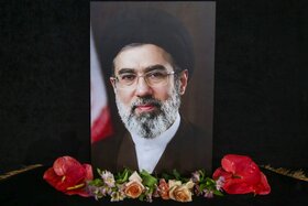 ۵۰۰ تن از فعالان بازار نشر با سومین رهبر انقلاب اسلامی بیعت کردند