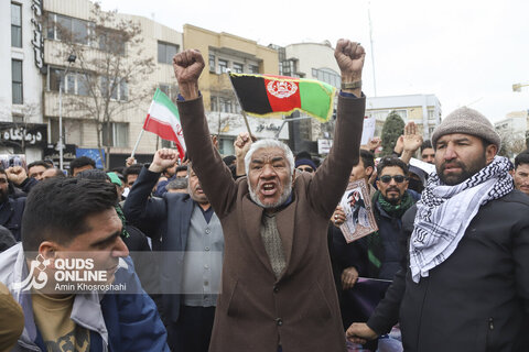 گزارش تصویری | تجمع مهاجرین ملل اسلامی در محکومیت شهادت رهبر انقلاب - مشهد