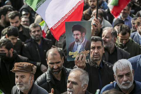 تشییع پیکر مطهر فرماندهان عالی رتبه و جمعی از شهدای تهران