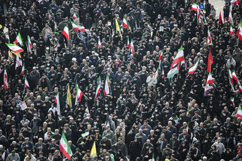 تشییع پیکر مطهر فرماندهان عالی رتبه و جمعی از شهدای تهران