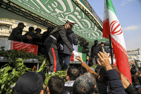 تشییع پیکر مطهر فرماندهان عالی رتبه و جمعی از شهدای تهران
