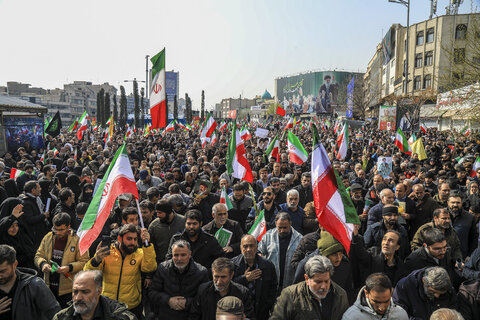 تشییع پیکر مطهر فرماندهان عالی رتبه و جمعی از شهدای تهران