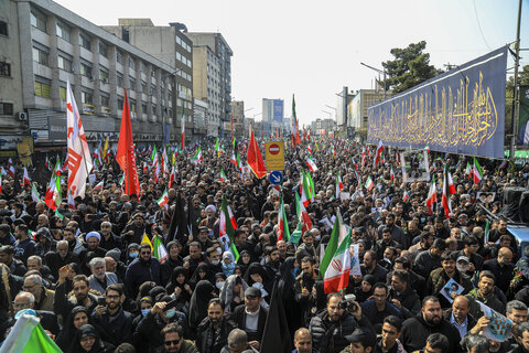 تشییع پیکر مطهر فرماندهان عالی رتبه و جمعی از شهدای تهران