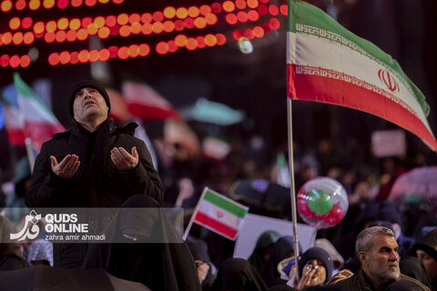 شب قدر 23م رمضان - میدان انقلاب تهران
