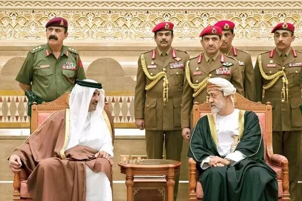 امیر قطر و سلطان عمان خواهان کاهش تنش در منطقه شدند