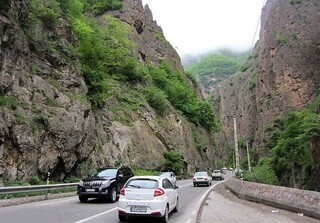 جاده چالوس یک طرفه می‌شود/ بارش باران در جاده‌های این ۹ استان