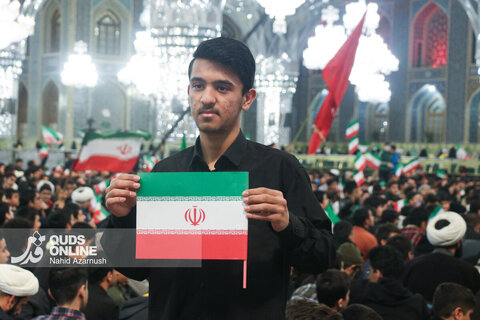 گزارش تصویری | بیعت پنج‌هزار نوجوان با رهبر انقلاب اسلامی در رواق امام خمینی(ره)
