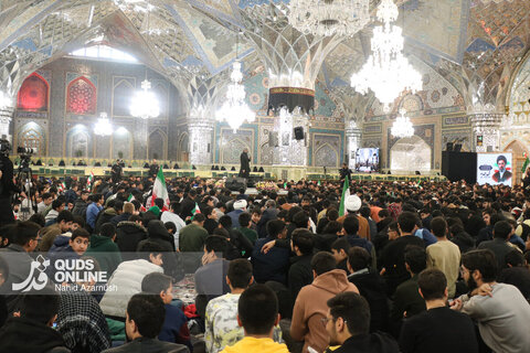 گزارش تصویری | بیعت پنج‌هزار نوجوان با رهبر انقلاب اسلامی در رواق امام خمینی(ره)