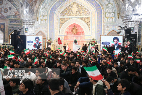گزارش تصویری | بیعت پنج‌هزار نوجوان با رهبر انقلاب اسلامی در رواق امام خمینی(ره)