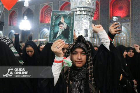 گزارش تصویری | بیعت پنج‌هزار نوجوان با رهبر انقلاب اسلامی در رواق امام خمینی(ره)