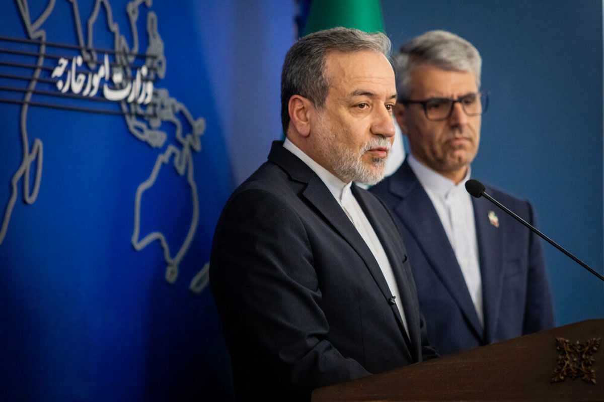 عراقچی: در حال یک مقاومت غرورانگیز هستیم / در روزهای آینده پیروزی‌مان را جشن می‌گیریم