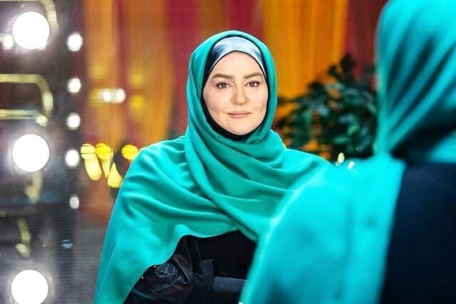 نعیمه نظام‌دوست: وطن یعنی ایستاده‌ایم تا آخر جان...