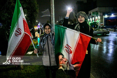 هجدهمین شب حضور خیابانی مردم مشهد در خون خواهی امام شهید