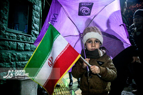 هجدهمین شب حضور خیابانی مردم مشهد در خون خواهی امام شهید