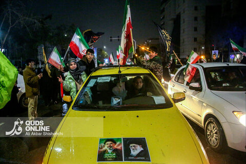 هجدهمین شب حضور خیابانی مردم مشهد در خون خواهی امام شهید
