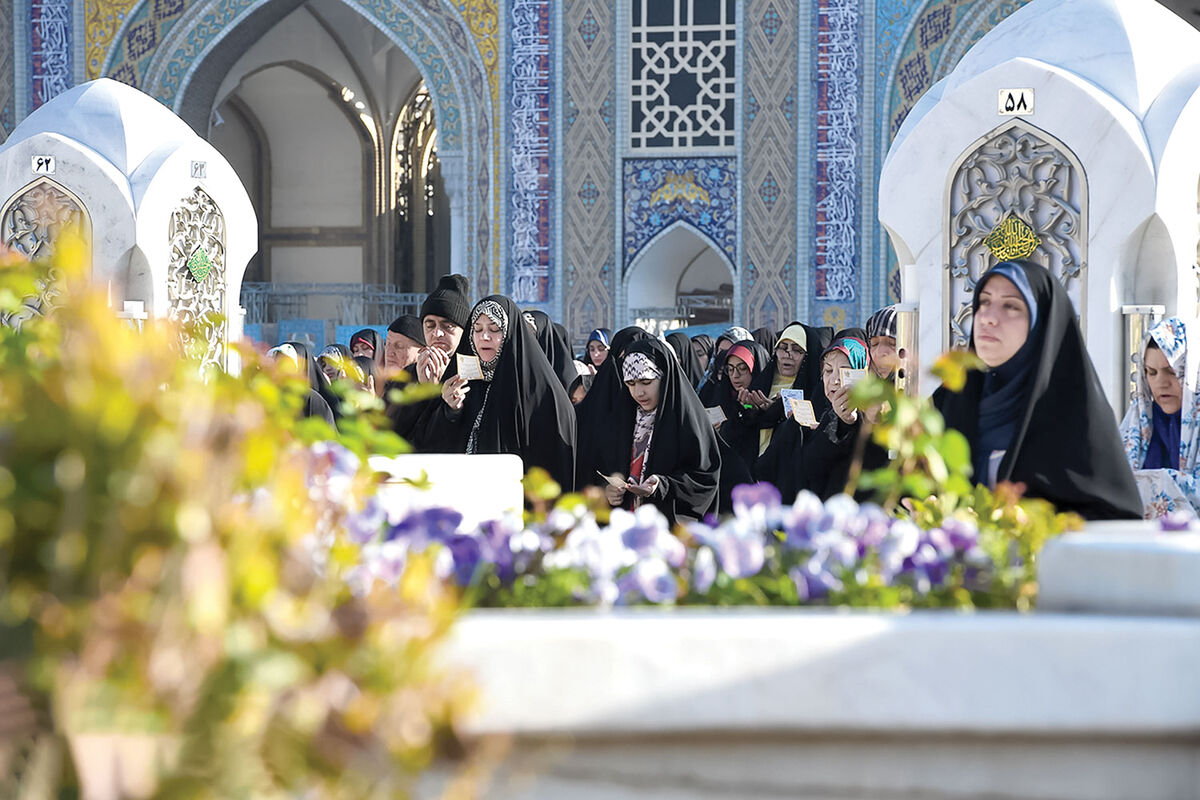 در گفت‌وگو با  استاد معارف اسلامی در حوزه و دانشگاه مطرح شد/ فطر؛ عید اعلام وفاداری به مقام بندگی