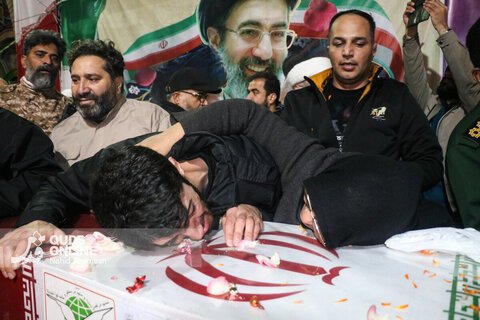 گزارش تصویری | تشییع پیکر شهید قهرمان دنا