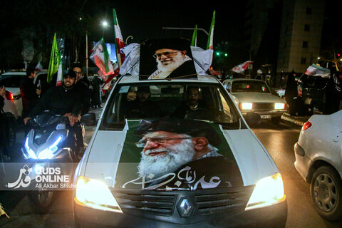 نوزدهمین شب حضور خیابانی مردم مشهد در خون خواهی امام شهید