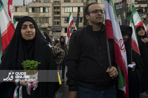 نوروز پیروزی- میدان انقلاب