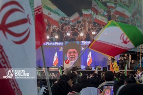 نوروز پیروزی- میدان انقلاب
