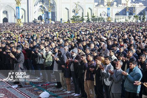 اقامه نماز عید سعید فطر در حرم مطهرامام رضا علیه السلام