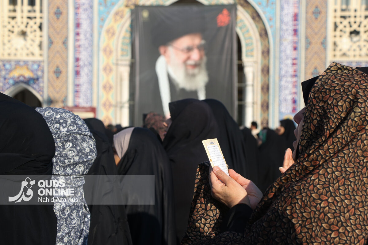 قرار عاشقانه با امام رضا(ع) زیر طاق‌های فیروزه‌ای باب‌الکاظم(ع)