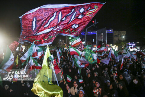 بیست و دومین شب حضور خیابانی مردم مشهد در خون خواهی امام شهید