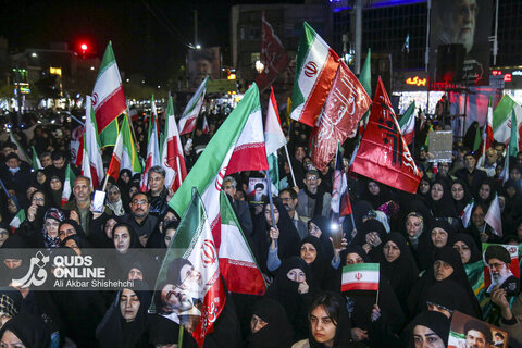 بیست و دومین شب حضور خیابانی مردم مشهد در خون خواهی امام شهید
