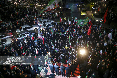 بیست و دومین شب حضور خیابانی مردم مشهد در خون خواهی امام شهید