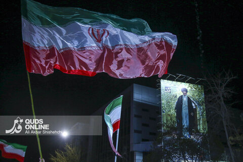 بیست و دومین شب حضور خیابانی مردم مشهد در خون خواهی امام شهید