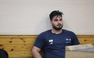 قهرمان و رکورددار وزنه‌برداری جهان: حمله آمریکا به ایران جنایتی نابخشودنی بود