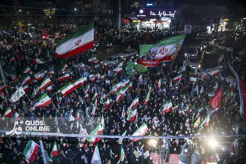 تجمع مردمی مدافعان وطن در خیابان‌های مشهد