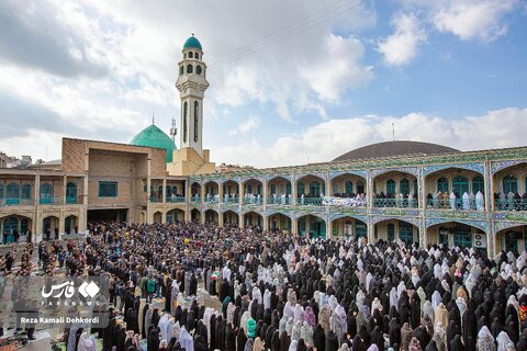عکس منتخب هفته | نماز باشکوه عیدفطر در شهرکرد
