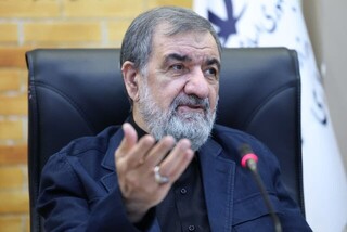 محسن رضایی خطاب به ترامپ: ایران با توییت محاصره نمی‌شود!