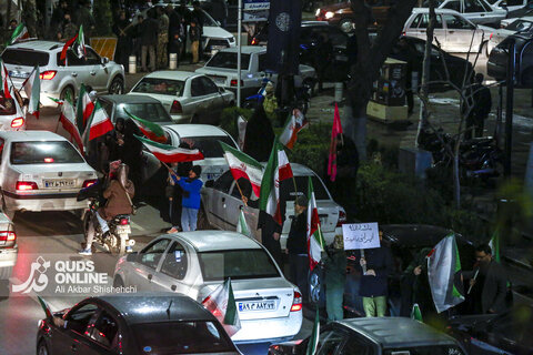 مردم مشهد پای کار؛ تجمع با شکوه مدافعان وطن در خیابان‌های شهر