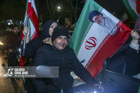 مردم مشهد پای کار؛ تجمع با شکوه مدافعان وطن در خیابان‌های شهر