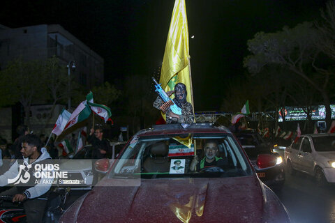 مردم مشهد پای کار؛ تجمع با شکوه مدافعان وطن در خیابان‌های شهر