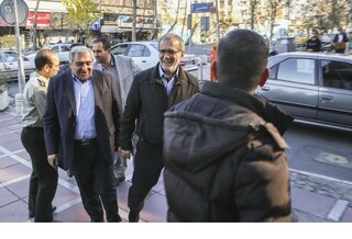 بازدید پزشکیان از زنجیره تأمین کالاهای اساسی