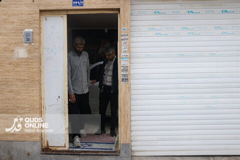 گزارش تصویری | آقای اسماعیل شادکام ؛ منزل خود را به صورت رایگان در اختیار خانواده‌ای از  شهرکرد برای اسکان قرار داده است